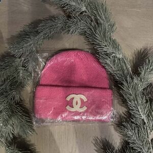 CHANEL Vibrant Pink Knit Hat with Logo